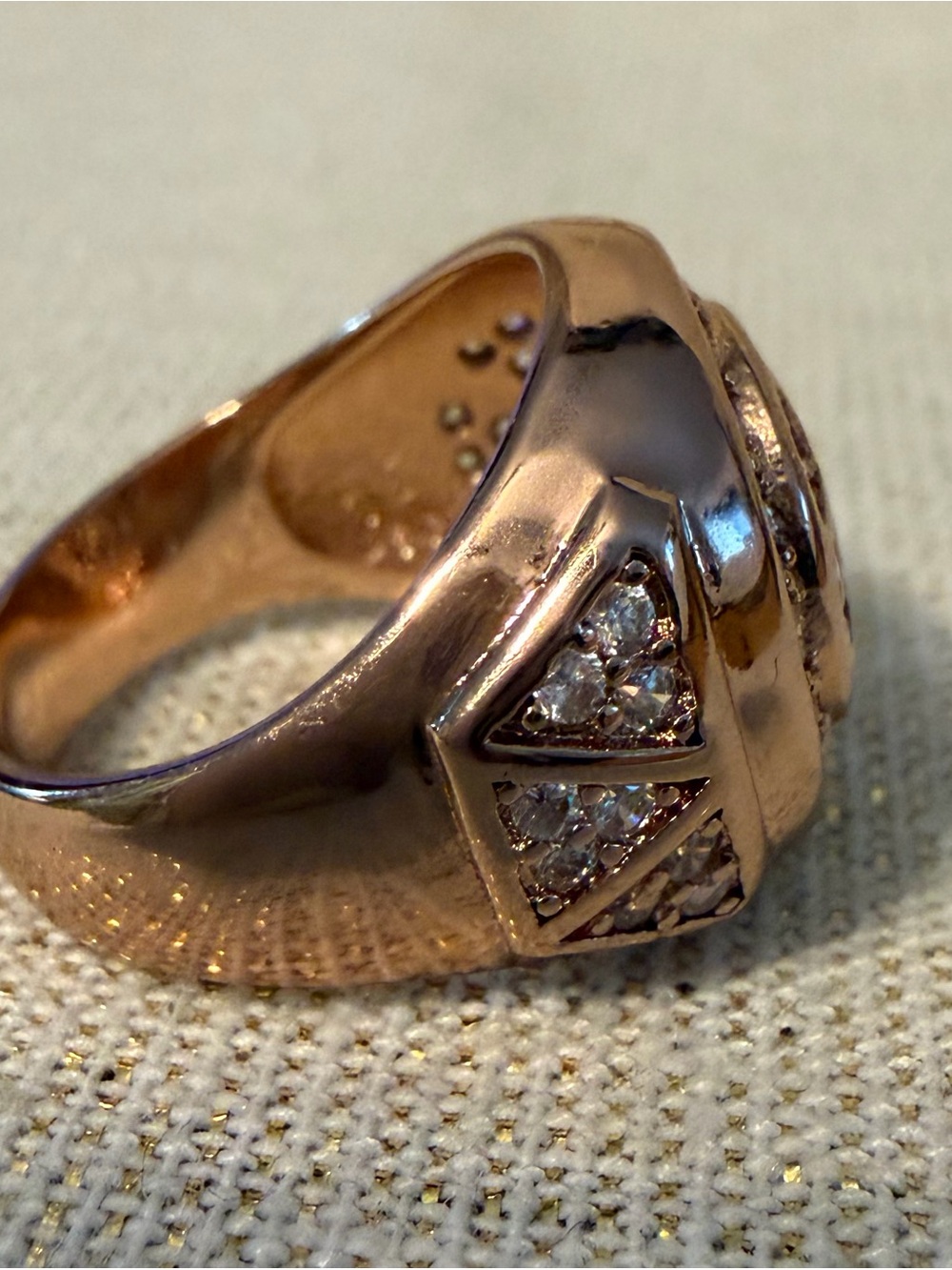 Rose Gold Cubic Zirconia Cluster Ring - Men’s Jewelry Size 8.5 - Picture 2 of 7